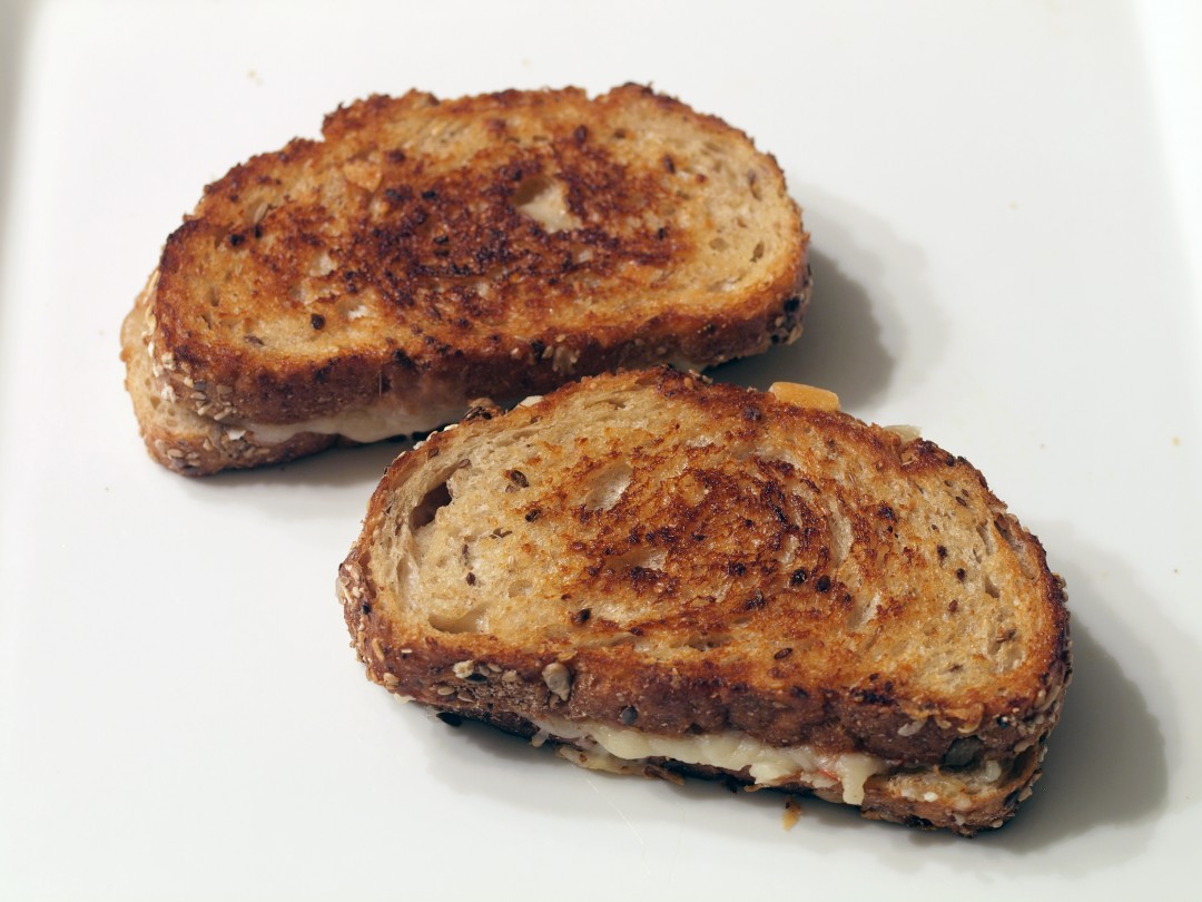 Lou Bergier Pichin & Rustico Red Pepper Cheeses