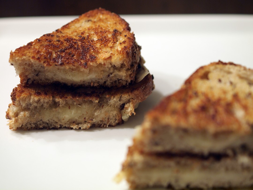 Lou Bergier Pichin & Rustico Red Pepper Cheeses