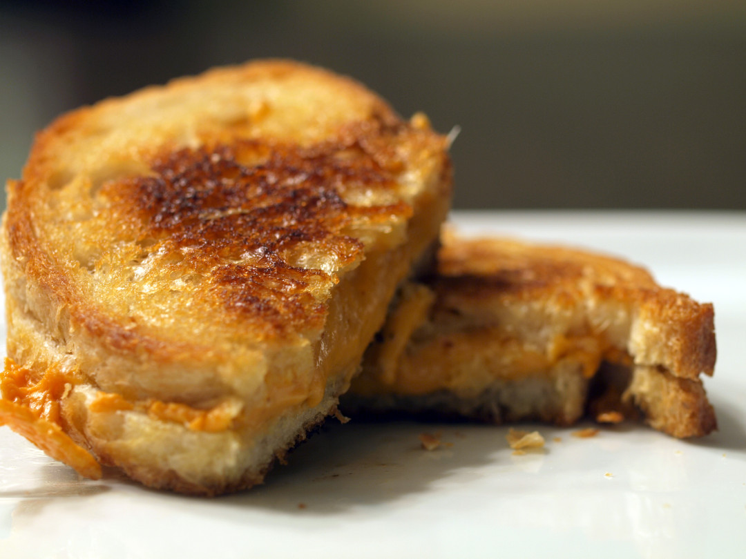 Daiya Vegan Cheddar Grilled Cheese